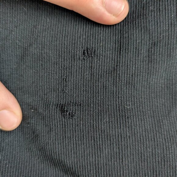 Vintage VTG 100% wool black skirts (flawed) - Picture 7 of 7